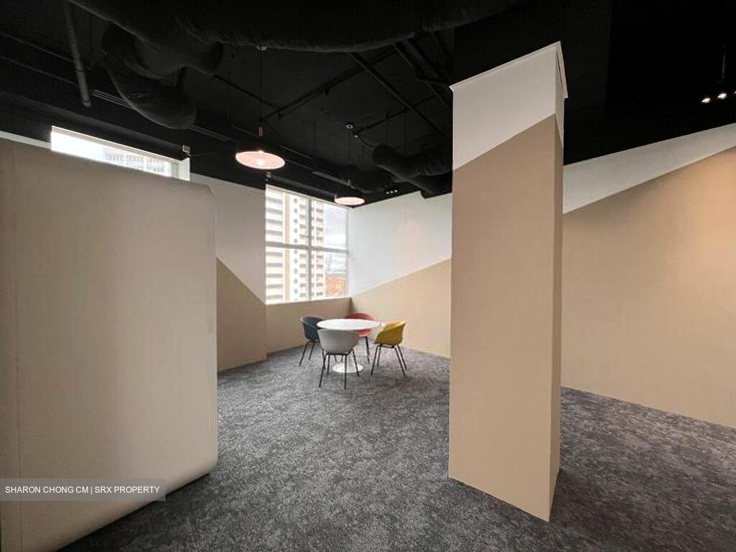 Abi Plaza (D2), Office #456495611